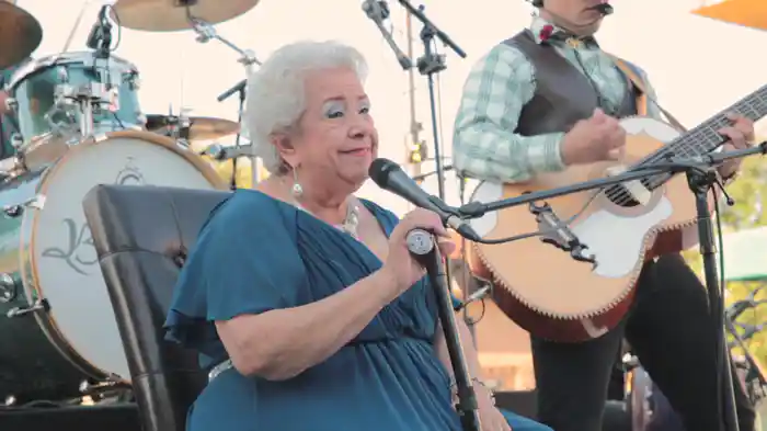 El Cuervo Y El Escribano (En Vivo Desde Gral. Terán N.L.)