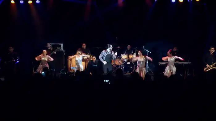 Ni Tan Gorda Ni Tan Flaca (En Vivo Desde El Lunario Del Auditorio Nacional)