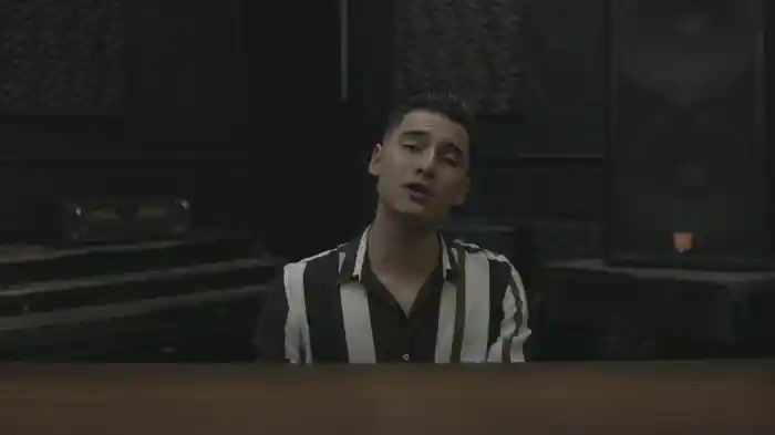 No Podemos Ser Amigos (Versión Piano)