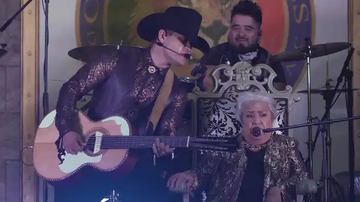 Ojitos Verdes (En Directo)