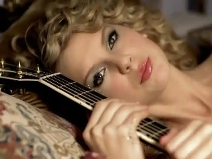 Teardrops On My Guitar (Pop Version)