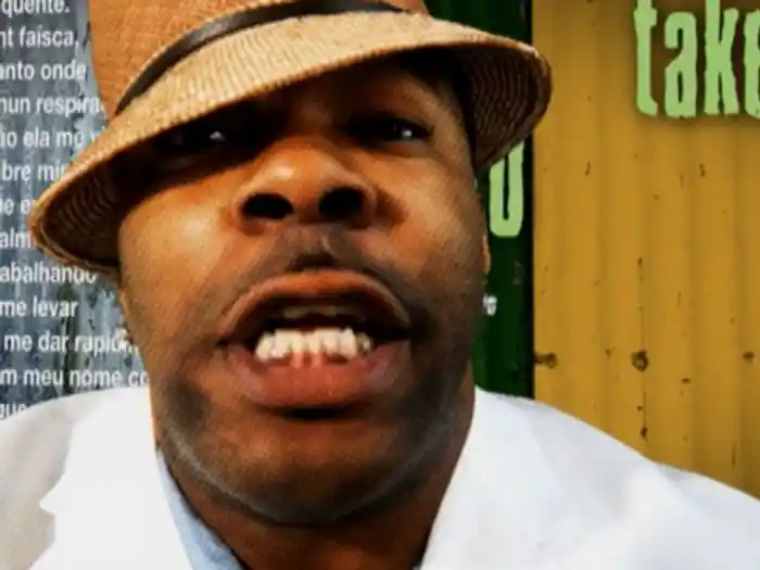 ワールド・ゴー・ラウンドfeat.エステル