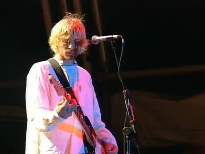 D-7 (1992/Live at Reading)