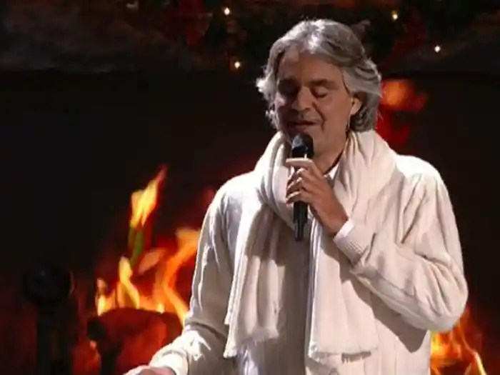 The Christmas Song (Taken from Andrea Bocelli & David Foster: My Christmas)