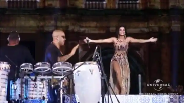 Te Amo Família (Live)