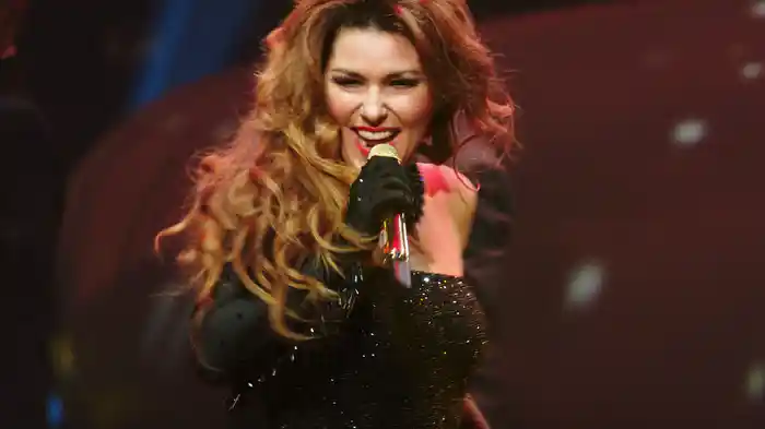 Man! I Feel Like A Woman (Live)