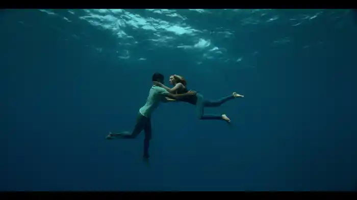 Runnin' (Lose It All)