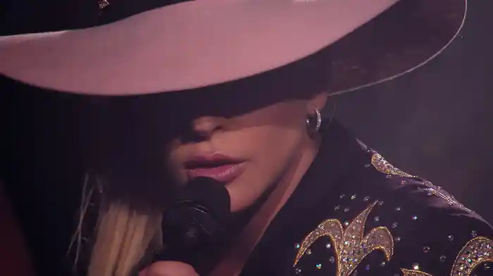 Million Reasons (Live From The Bud Light x Lady Gaga Dive Bar Tour/Nashville)
