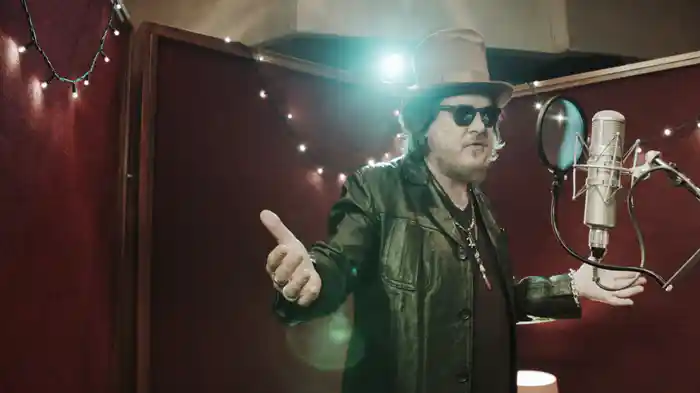 Streets Of Surrender S.O.S.