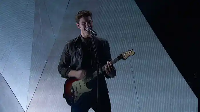 Treat You Better / Mercy (Live From The 2016 American Music Awards)