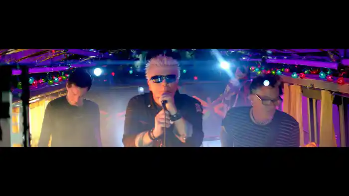 Cruising California (Bumpin' In My Trunk)