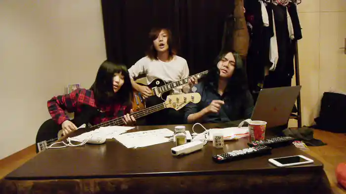 無線LANばり便利 (Lyric Video)