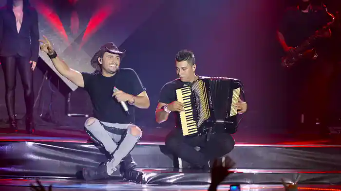 Rainha Do Vaqueiro (A Linda Das Mais Lindas) / Mudar Pra Que? / O Mulher Ruim (Ao Vivo)