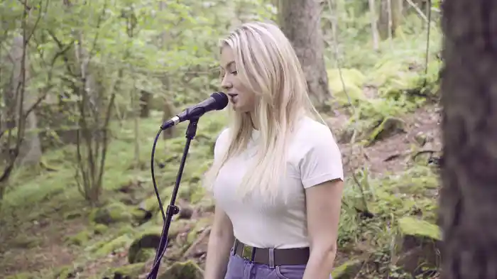 Does She Know (Acoustic)