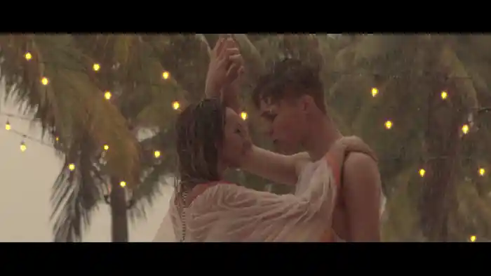 La La La La (Means I Love You)