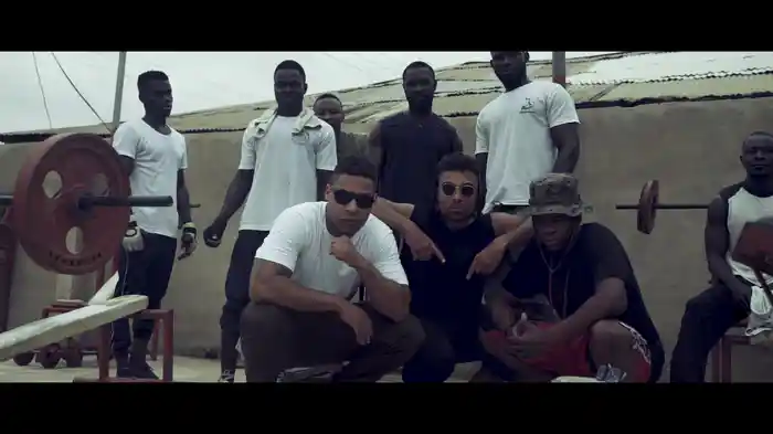 Mit allen notwendigen Mitteln (Musa Verse)