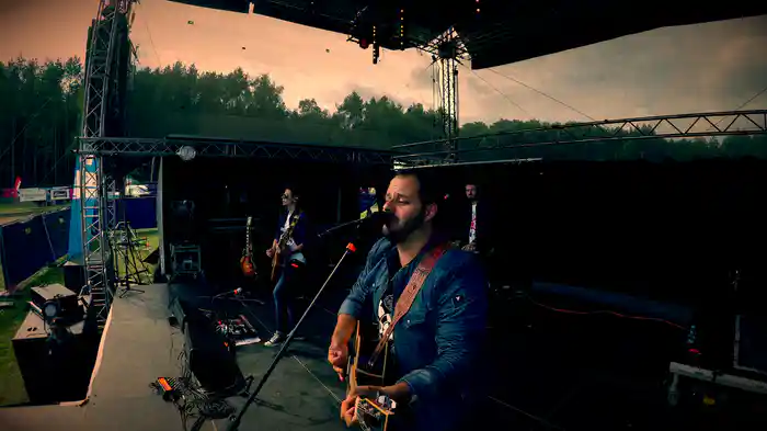 Světlo na konci tunelu (Live)