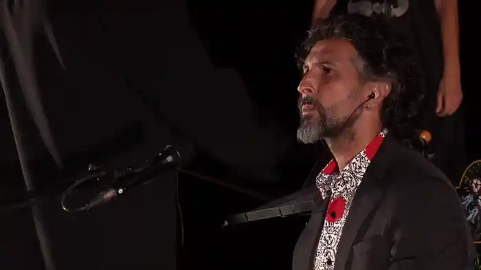 Al Este Del Cante (Making Of / En Directo / 2017)