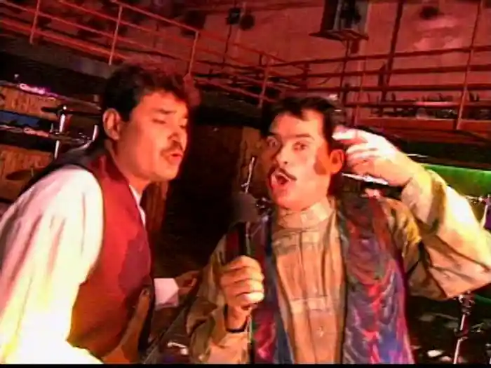 Las Gallinas Cacaraquean