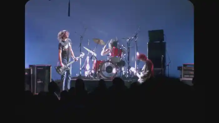 School (Live At The Paramount, Seattle / 1991)