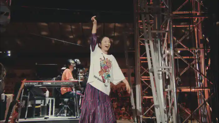 LOVE LOVE LOVE (Live from THE DREAM QUEST TOUR 2017)