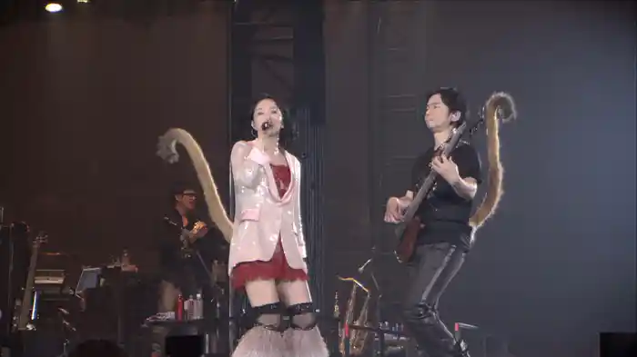 沈没船のモンキーガール (Live from URAWAN 2012)