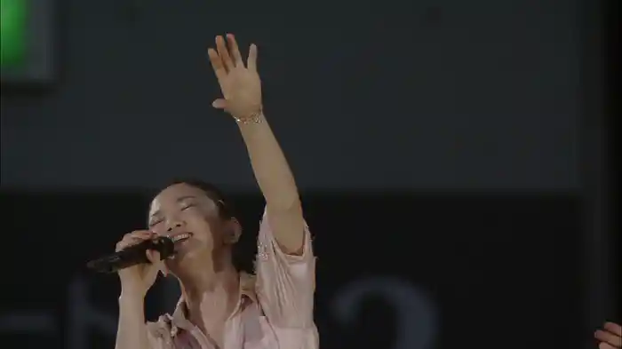 晴れたらいいね (Live from DWL 2011)