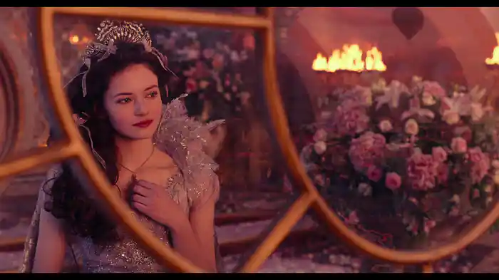 Fall On Me (From Disney's "The Nutcracker And The Four Realms" / Italian Version)