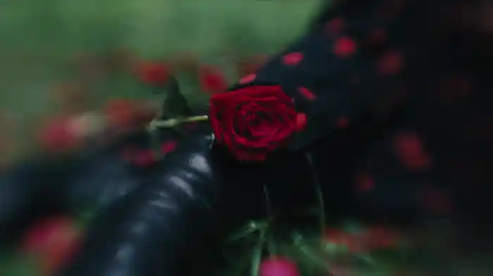 She Remembers Everything (Behind The Scenes)