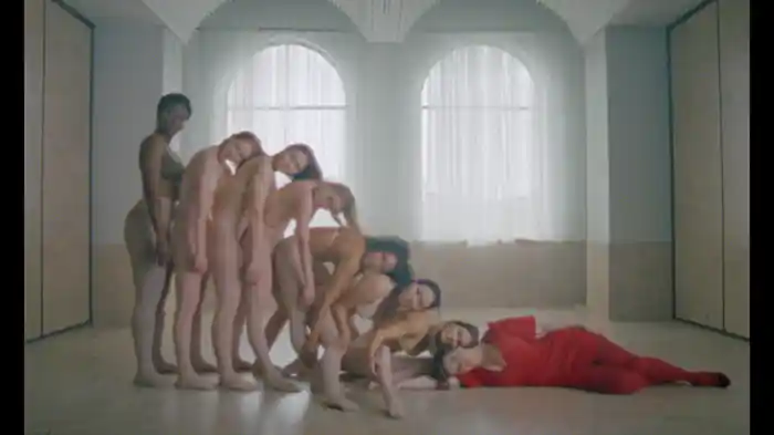 WASHINGTON X Japanese Wallpaper – Claws (Rework)