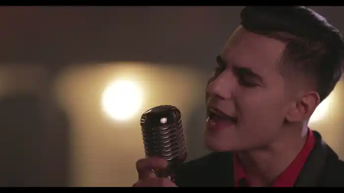 Sin Preguntar Por Qué