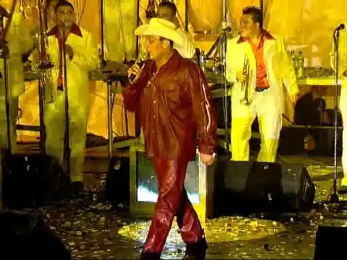 Satisfacción (En Vivo)