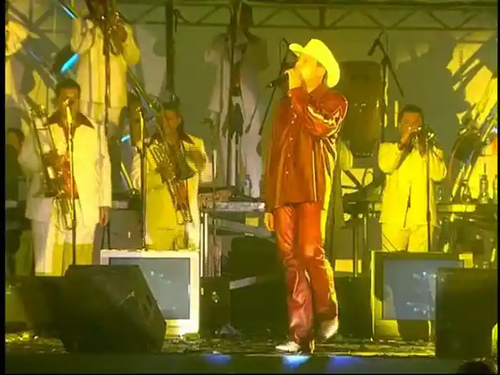 Ebrio De Amor (En Vivo)