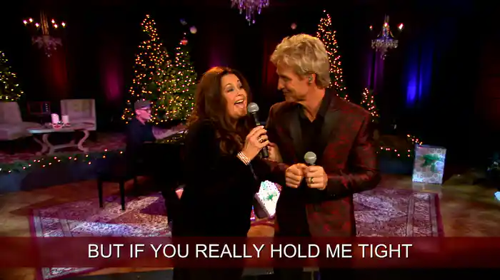 Let It Snow, Let It Snow, Let It Snow (Lyric Video / Live)