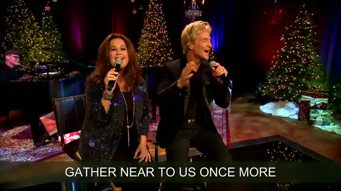 Have Yourself A Merry Little Christmas (Lyric Video / Live)