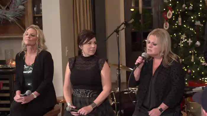 Mary Did You Know? / What Child Is This? (Live)