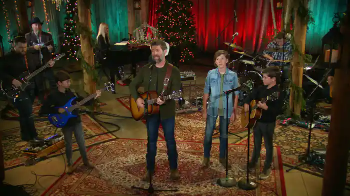 Santa Claus Is Comin' To Town (Live At The Grove, Murfreesboro, TN / 2022)