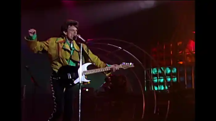 Live At The Tokyo Dome, 1990 / Intl Version (Live At The Tokyo Dome, Tokyo / 1990)