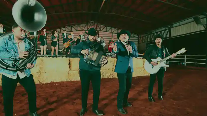 Hoy Empieza Mi Tristeza (En Vivo)