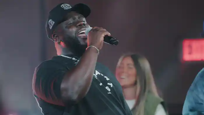 Fear Not (Never Stop Praying) (Live)