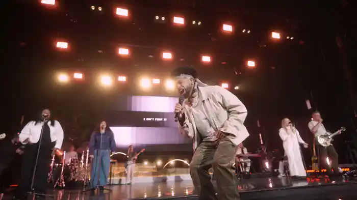 On My Knees Again (Live)