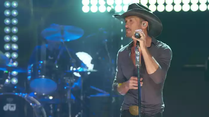 Diamond Rings and Old Barstools (From iHeart LIVE Sessions/OFFICIAL VIDEO)