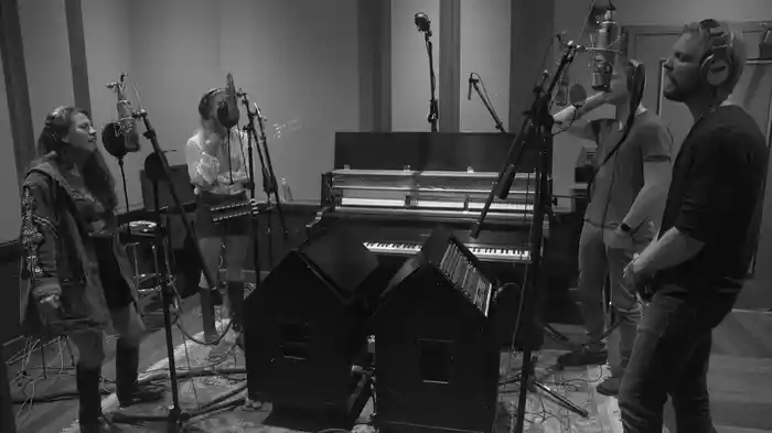 Blackbird (Recorded at Blackbird Studios, Nashville)