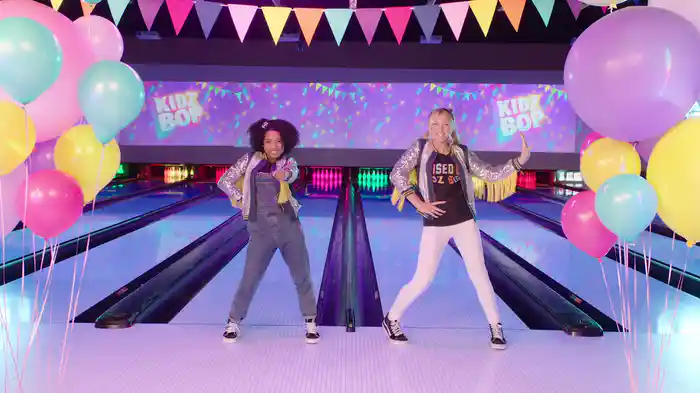 What A Girl Wants (Dance Along)