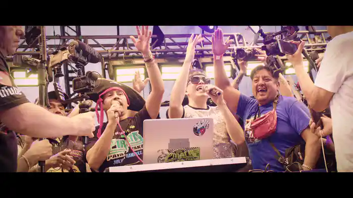 Bailando (Con Pirata)