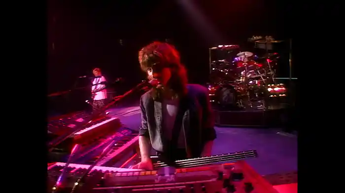 Between The Wheels (Live At Maple Leaf Gardens, Toronto, Canada, September 21, 1984)