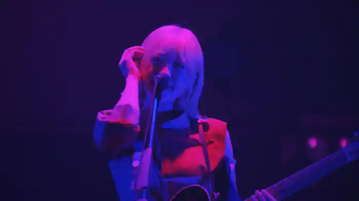 八月の夜 (LINE LIVE SPECIAL PERFORMANCE at EX THEATER ROPPONGI 2020.06.20)