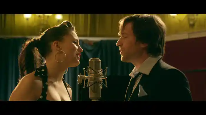 Clint (Silence On Tourne)