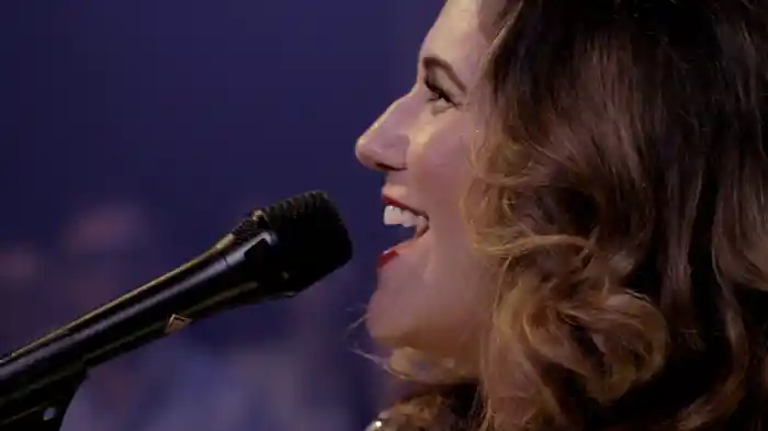 É Corpo, É Alma, É Religião (Live)