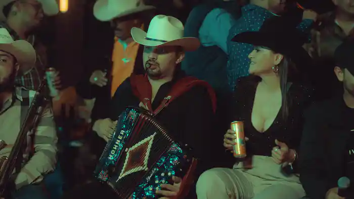 No Te Conocía Esas Mañas